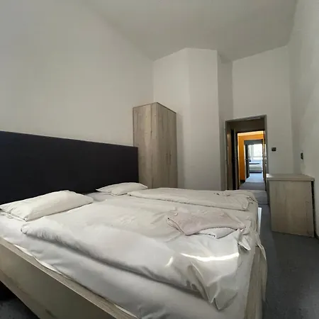 Otel Stadion 3*