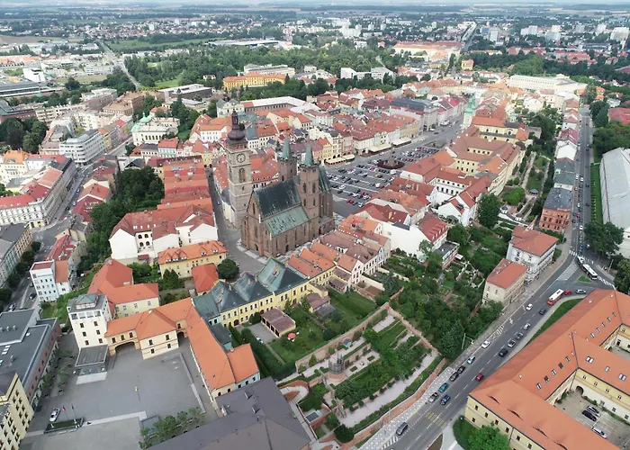 Stadion 3* Hradec Králové